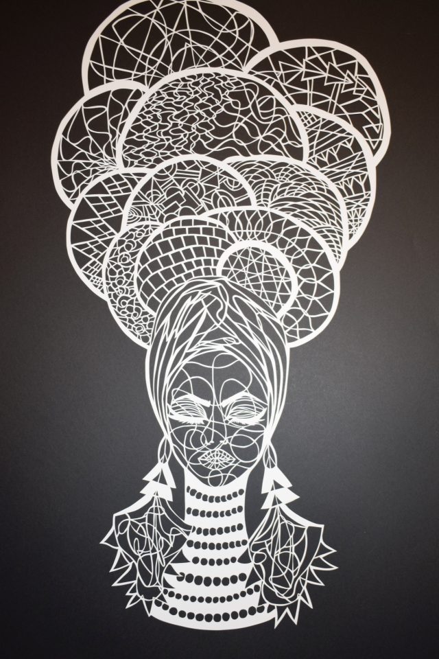 Alina Papercut Detail