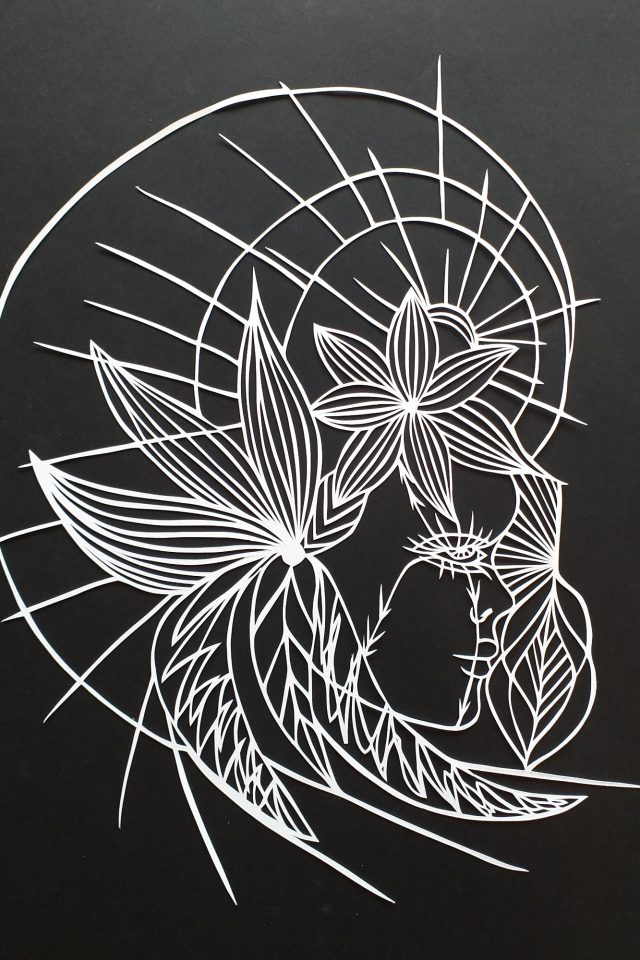 Alina Papercut Detail