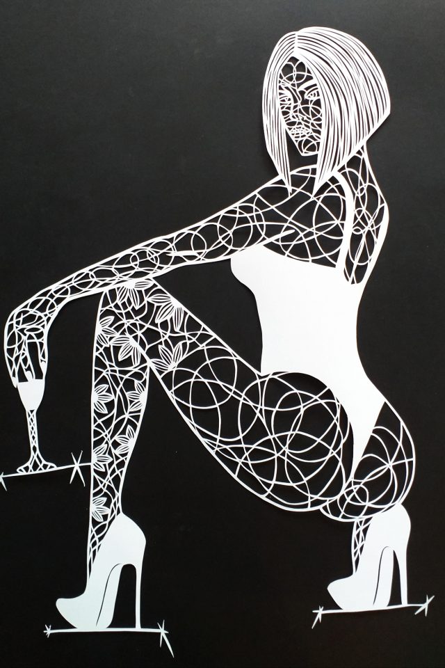 Alina Papercut Detail