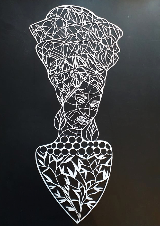 Alina Papercut Detail