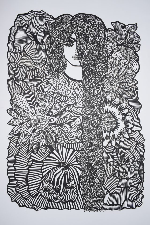 Alina Papercut Detail