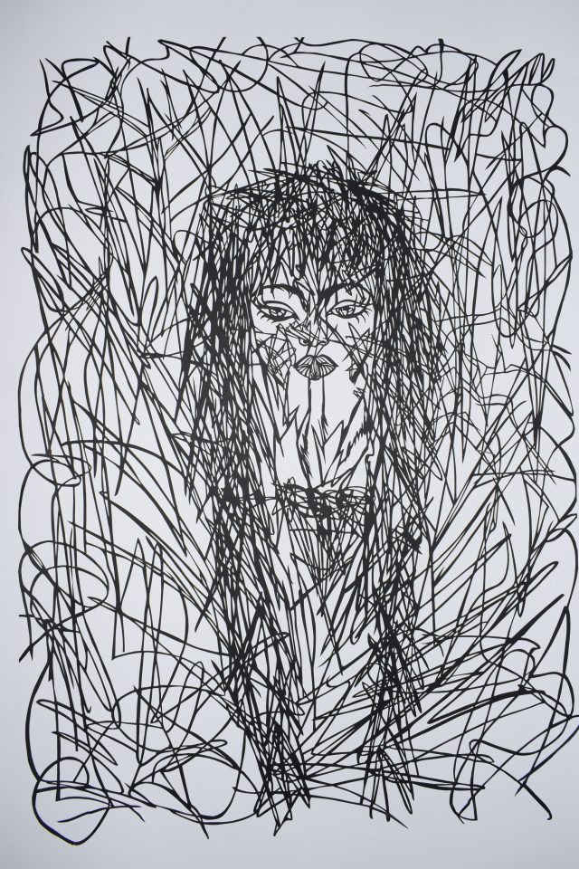 Alina Papercut Detail